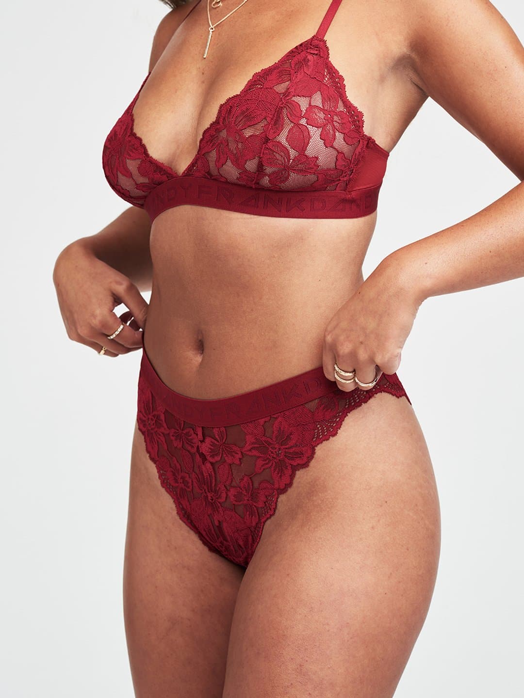 Lace Logo Brazilian
