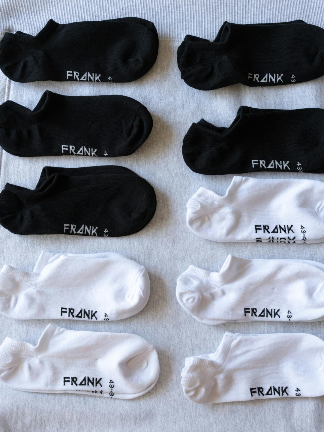 10-Pack Organic Cotton Sneaker Sock Black & White